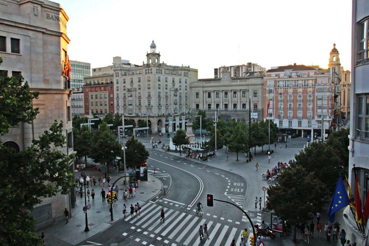 Sameva Plaza Espana Сарагоса Экстерьер фото